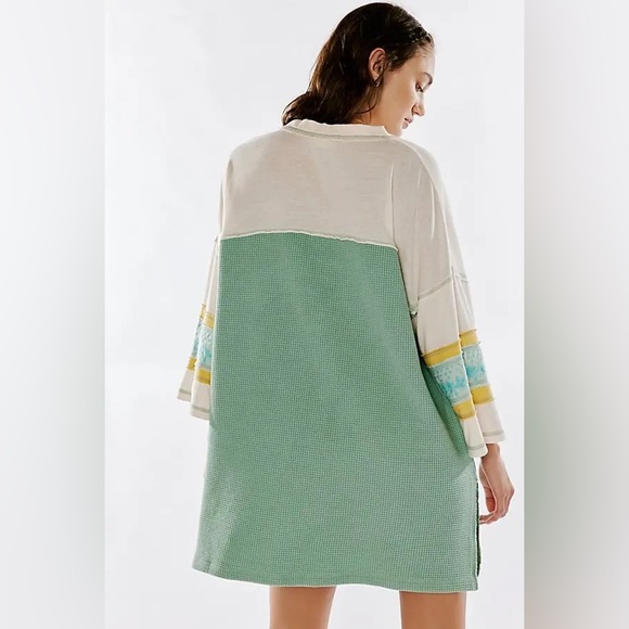 NWOT FREE PEOPLE We The Free Gameplan Tee - Green Combo - Picture 2 of 5